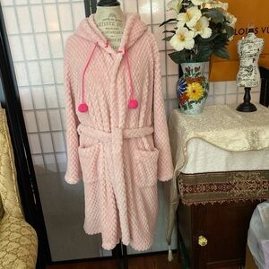 Victoria Secret Pink Fuzzy Robe Animal Ears Hoodie!  Women M



ET 14/G